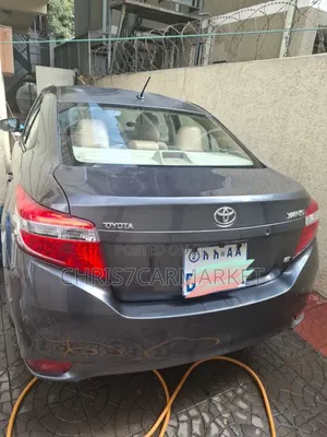 Toyota Yaris 2014 Gray