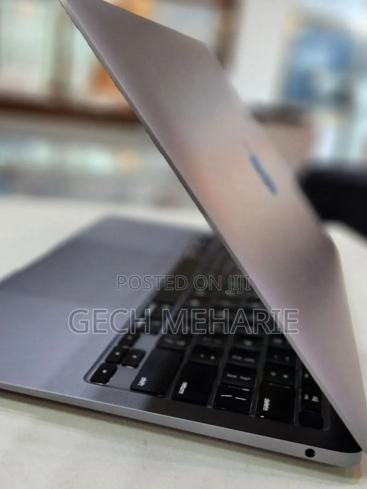 New Laptop Apple MacBook Air 2020 8GB Intel Core I3 SSD 512GB