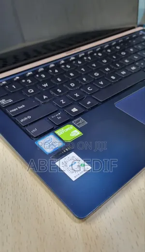 New Laptop Asus Zenbook 14 UX434 8GB Intel Core I7 SSD 512GB