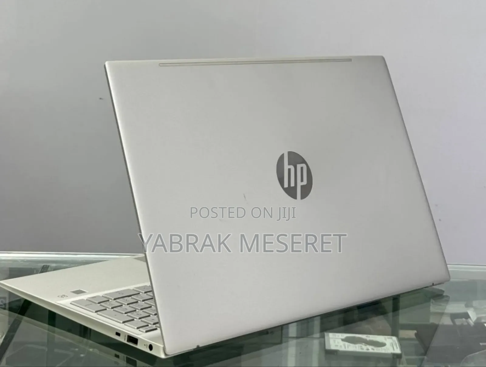 New Laptop HP Pavilion 15 8GB AMD Ryzen 3 SSD 256GB