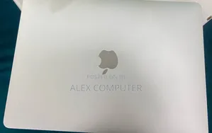 New Laptop Apple MacBook Pro 2022 M2 8GB Apple M2 SSD 512GB