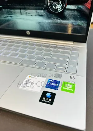 New Laptop HP Pavilion 14 16GB Intel Core I7 SSD 512GB