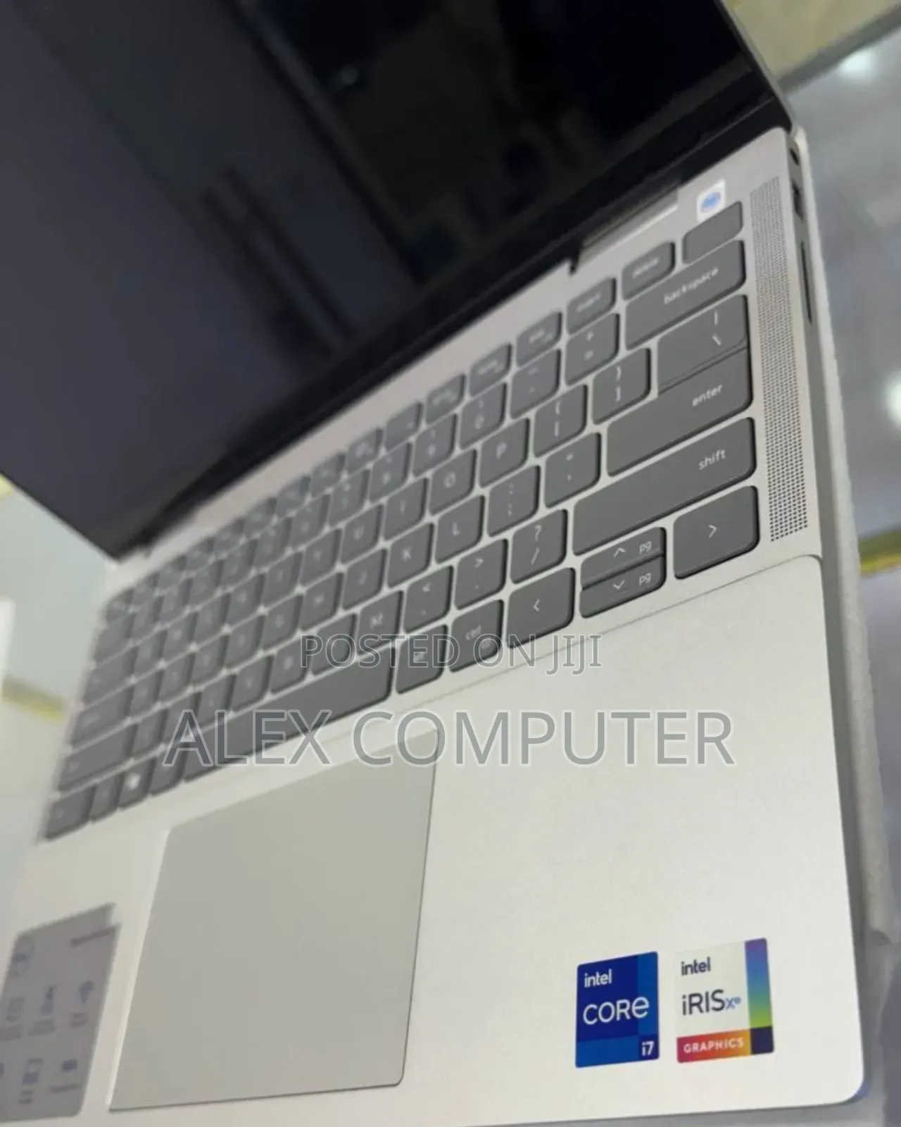 New Laptop Dell Inspiron 15 16GB Intel Core I7 SSD 2T