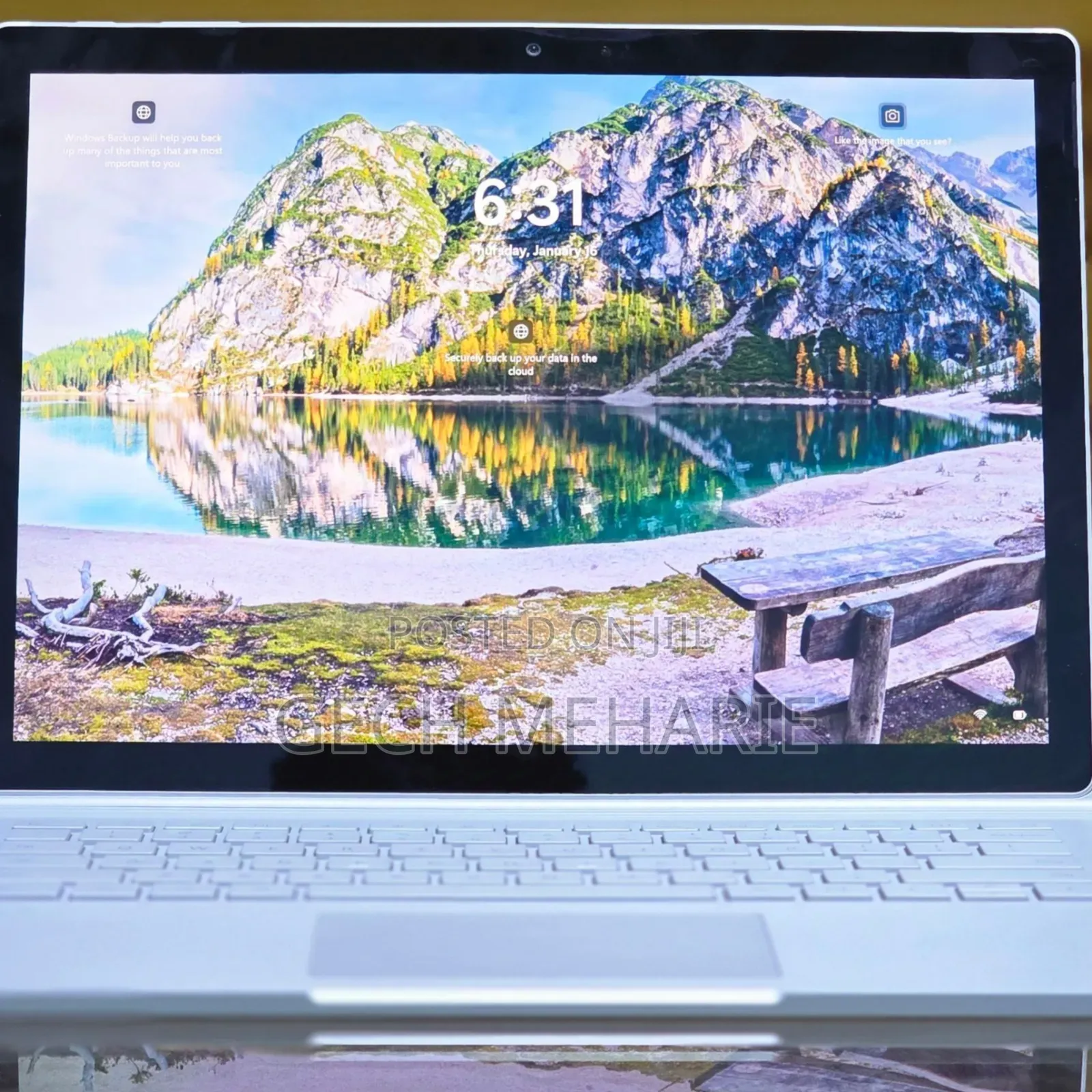 New Laptop Microsoft Surface Book 2 8GB Intel Core I5 SSD 256GB