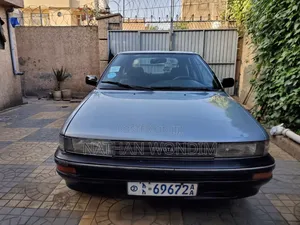 Toyota Corolla 1.3 Liftback 1992 Gray