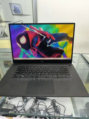 Photo - New Laptop Dell XPS 15 16GB Intel Core I9 SSD 512GB