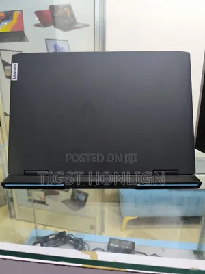 New Laptop Lenovo Legion 5 8GB AMD Ryzen 5 SSD 512GB