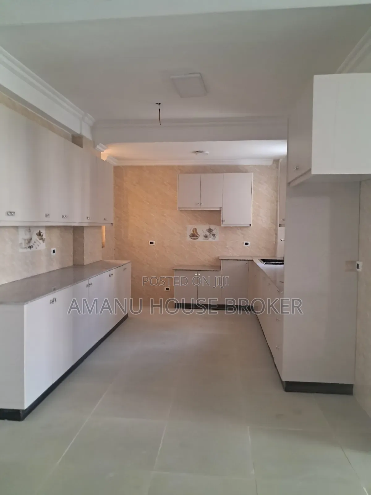 3bdrm Apartment in Addis Abeba, Nifas Silk-Lafto for rent