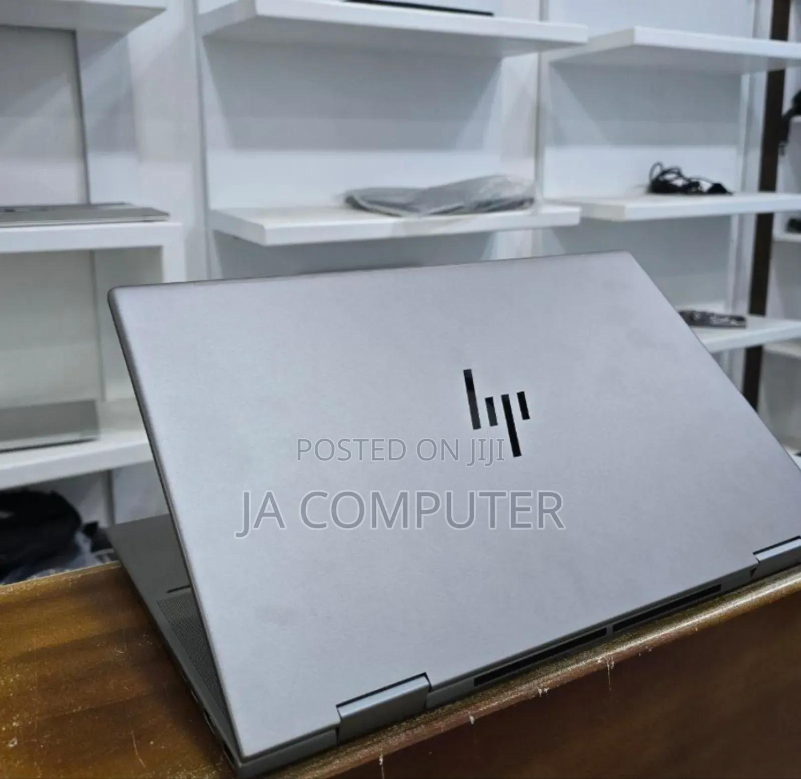 Laptop HP Envy X360 16GB Intel Core Ultra 7 SSD 1T