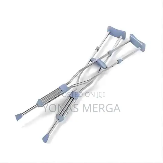 Crutches艸load on the Injured Area During Standing or Walking