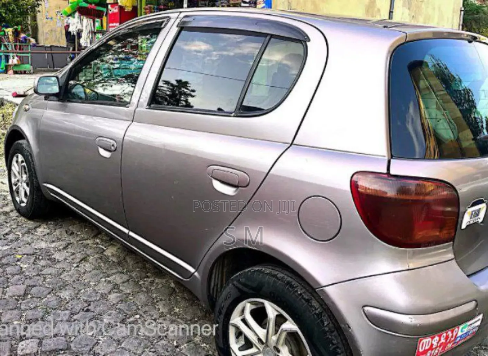 Toyota Vitz 2002 Beige