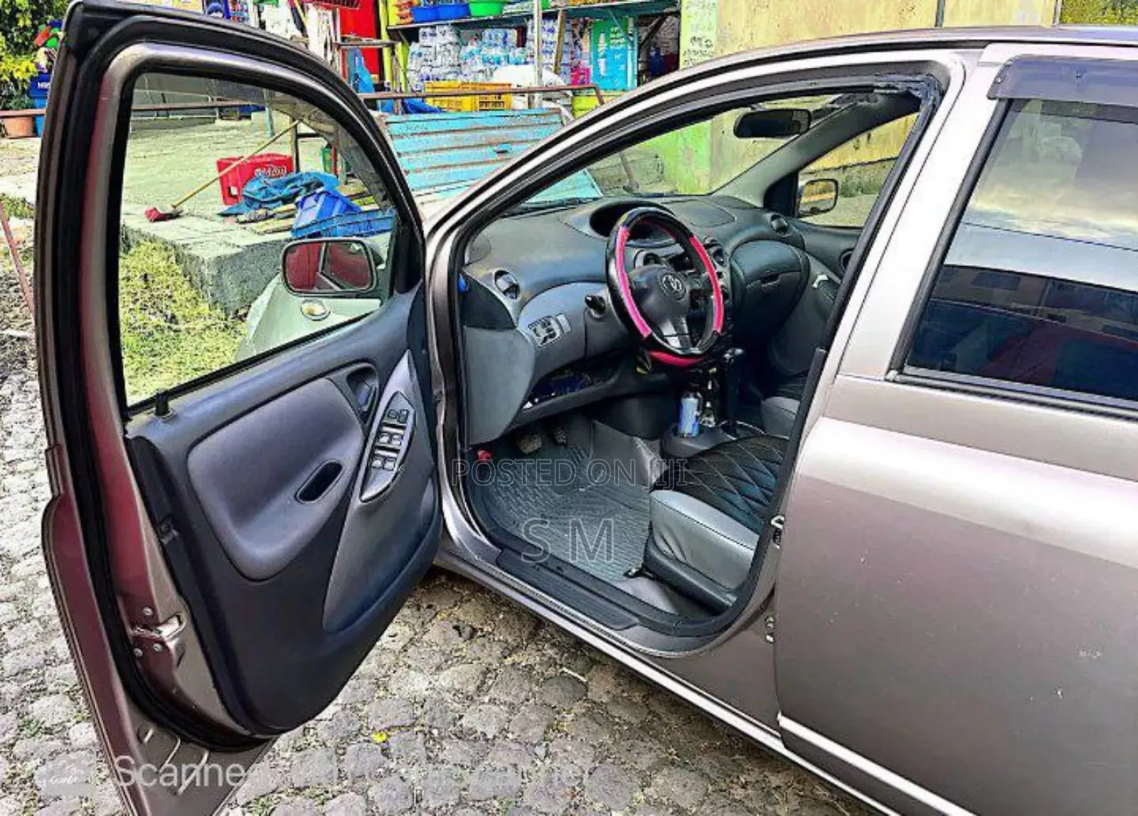 Toyota Vitz 2002 Beige