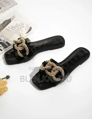 Crocodile Embossed Chain Decor Slide Sandals