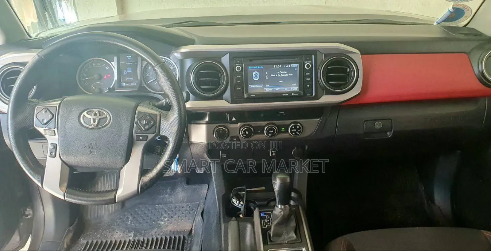 Toyota Tacoma SR5 2017 Gray