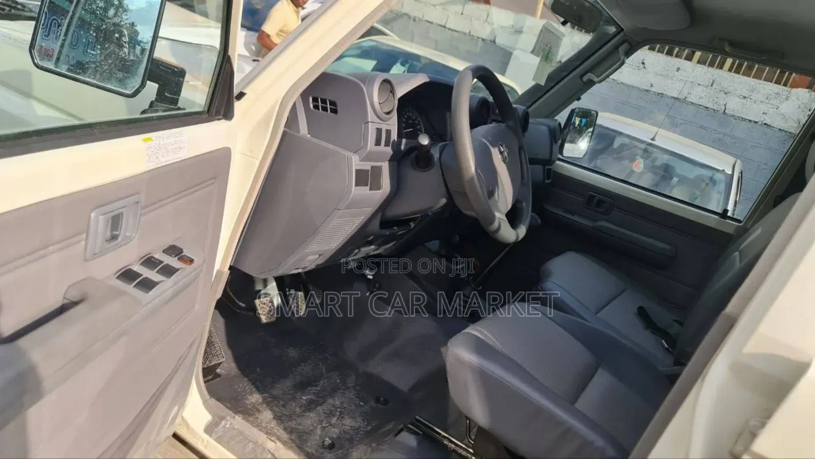 Toyota Land Cruiser 2020 White