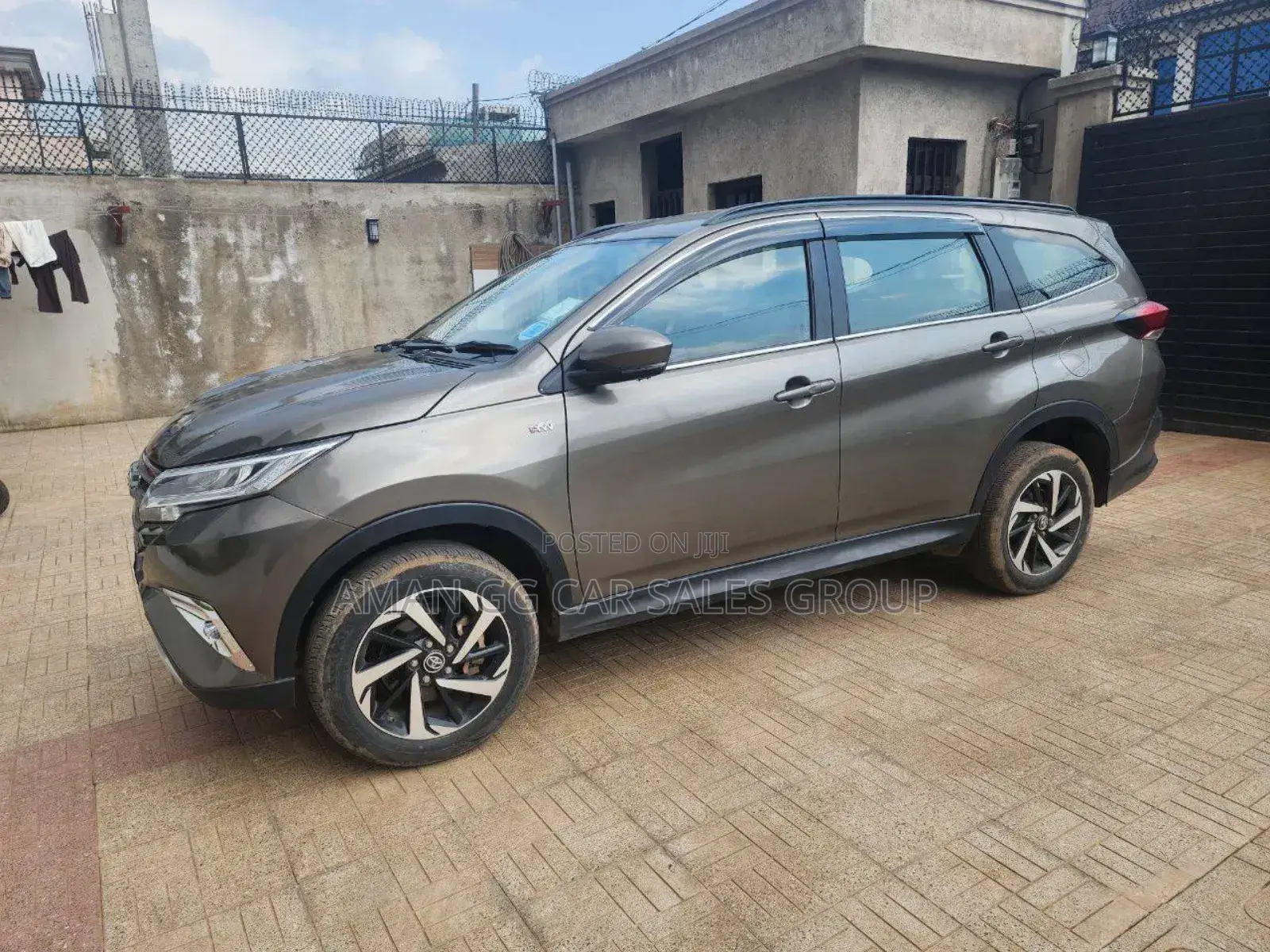 Toyota Rush 2018 Gray