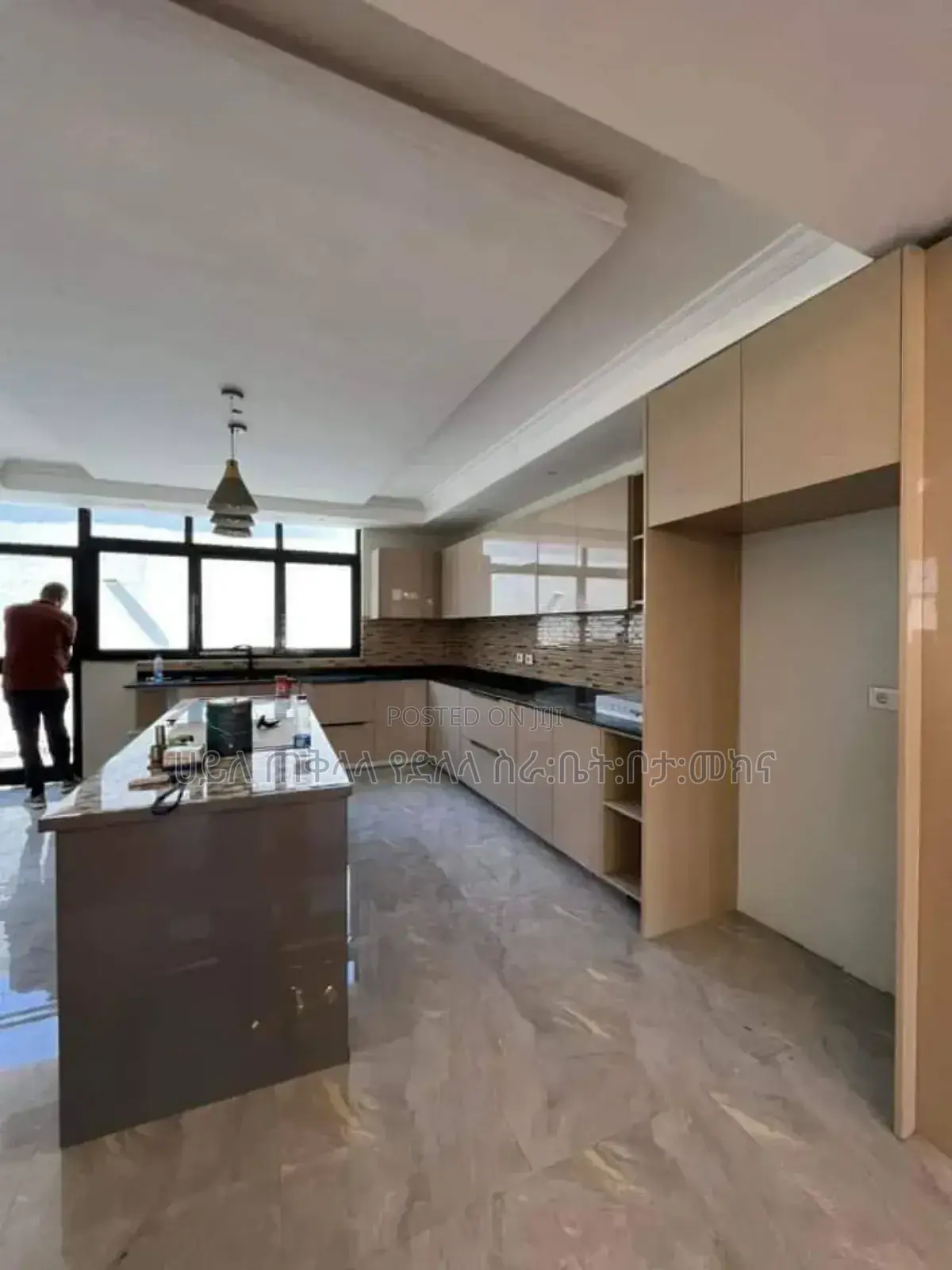 Furnished 5bdrm Townhouse/Terrace in Gerji Jakiros Area, Bole for sale