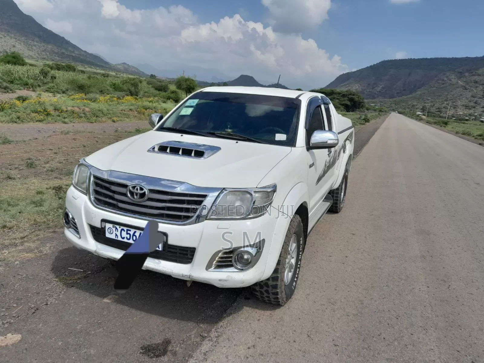 Toyota Hilux 2014 White