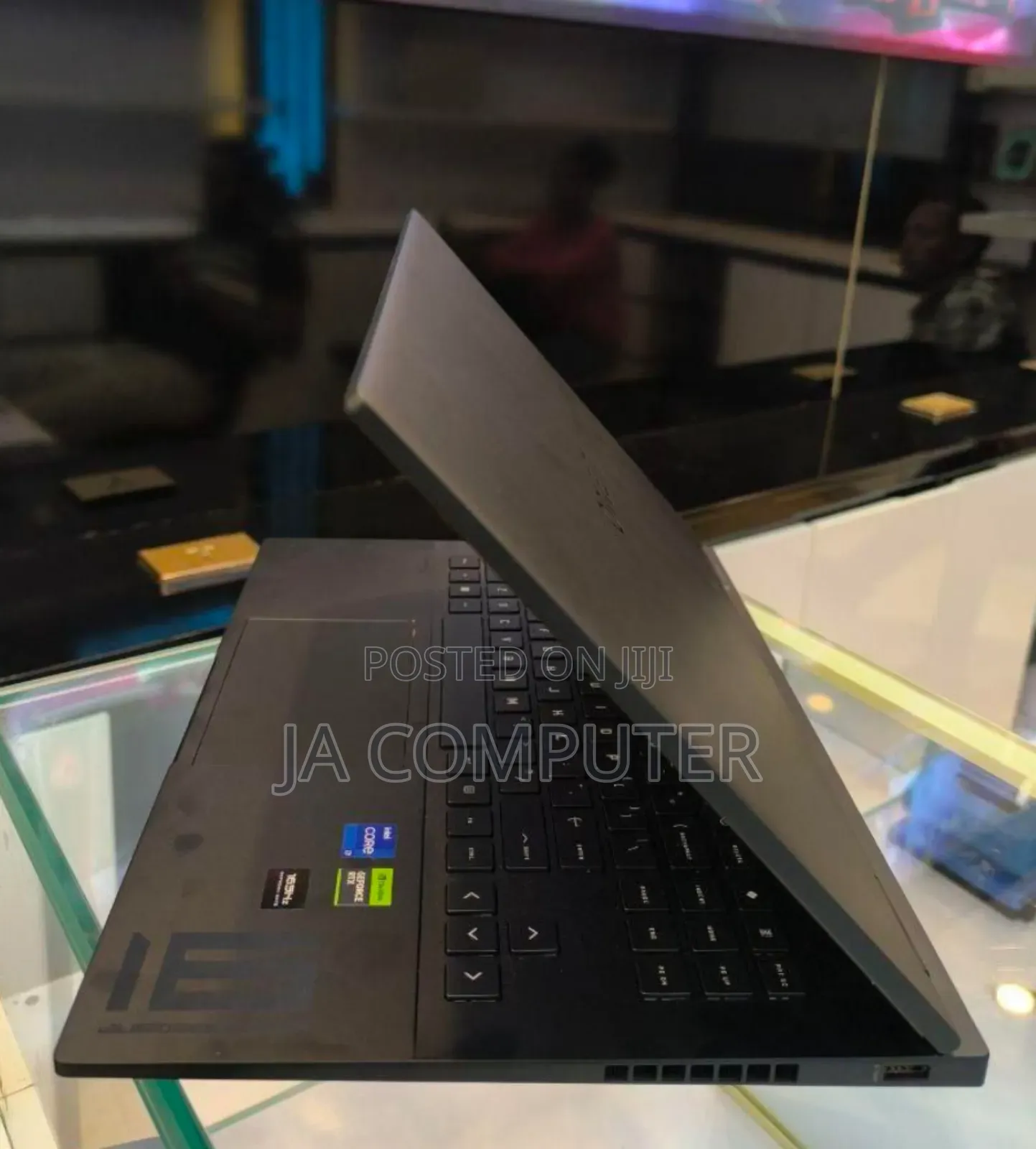 New Laptop HP Omen 16 16GB Intel Core I7 SSD 1T