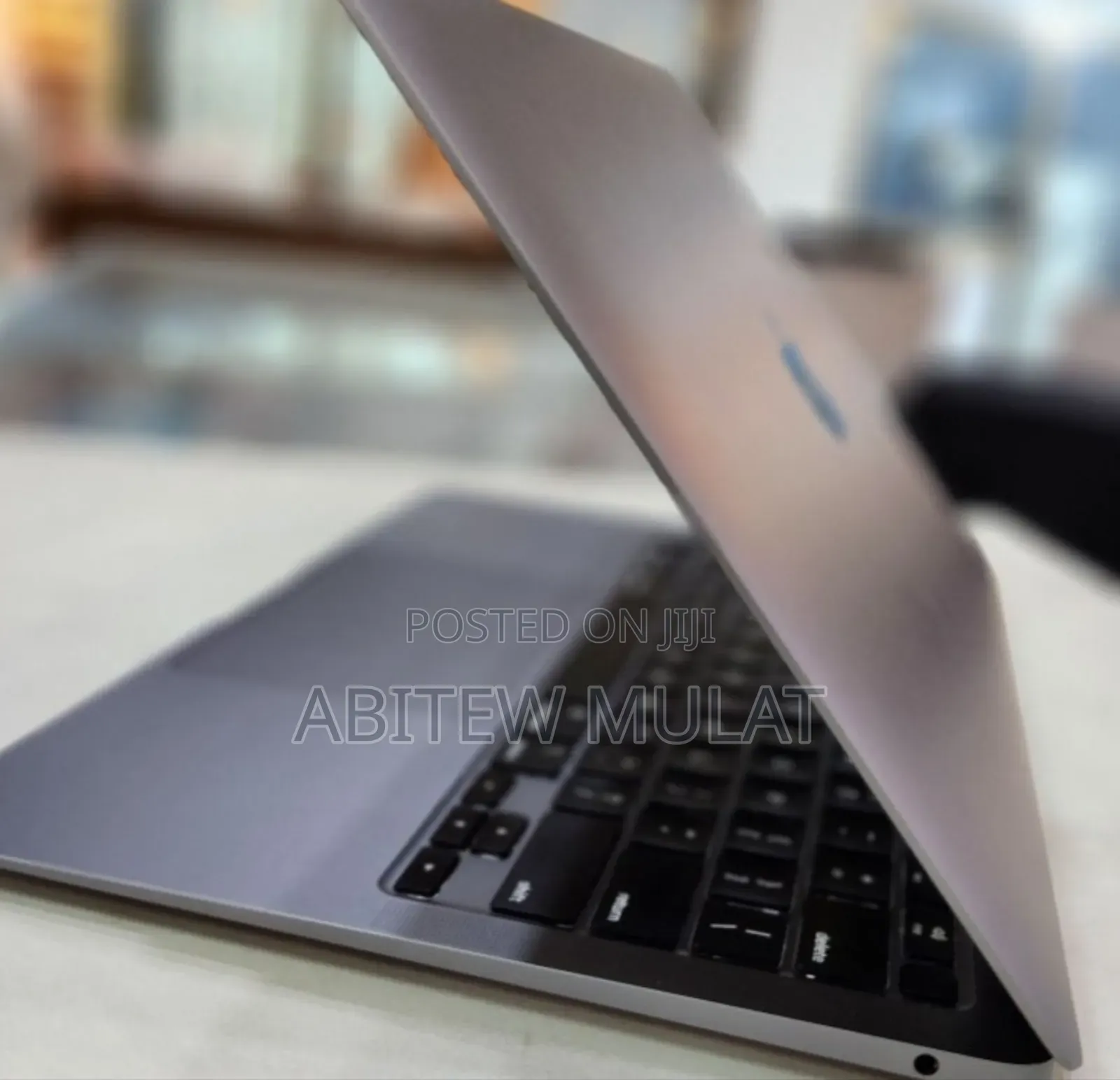 New Laptop Apple MacBook Air 2020 8GB Intel Core I3 SSD 256GB