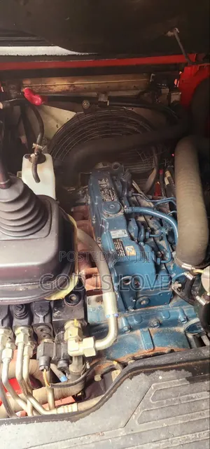 Forklift ፏርክ Lift