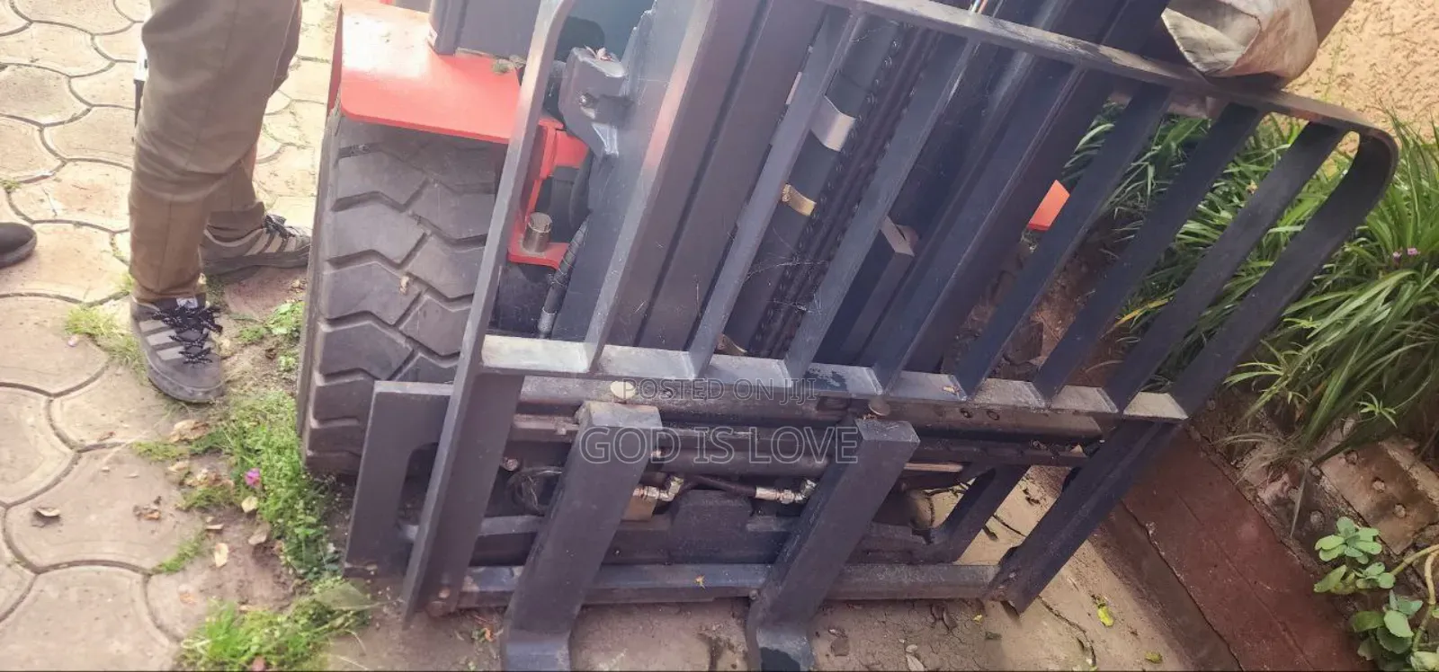 Forklift ፏርክ Lift