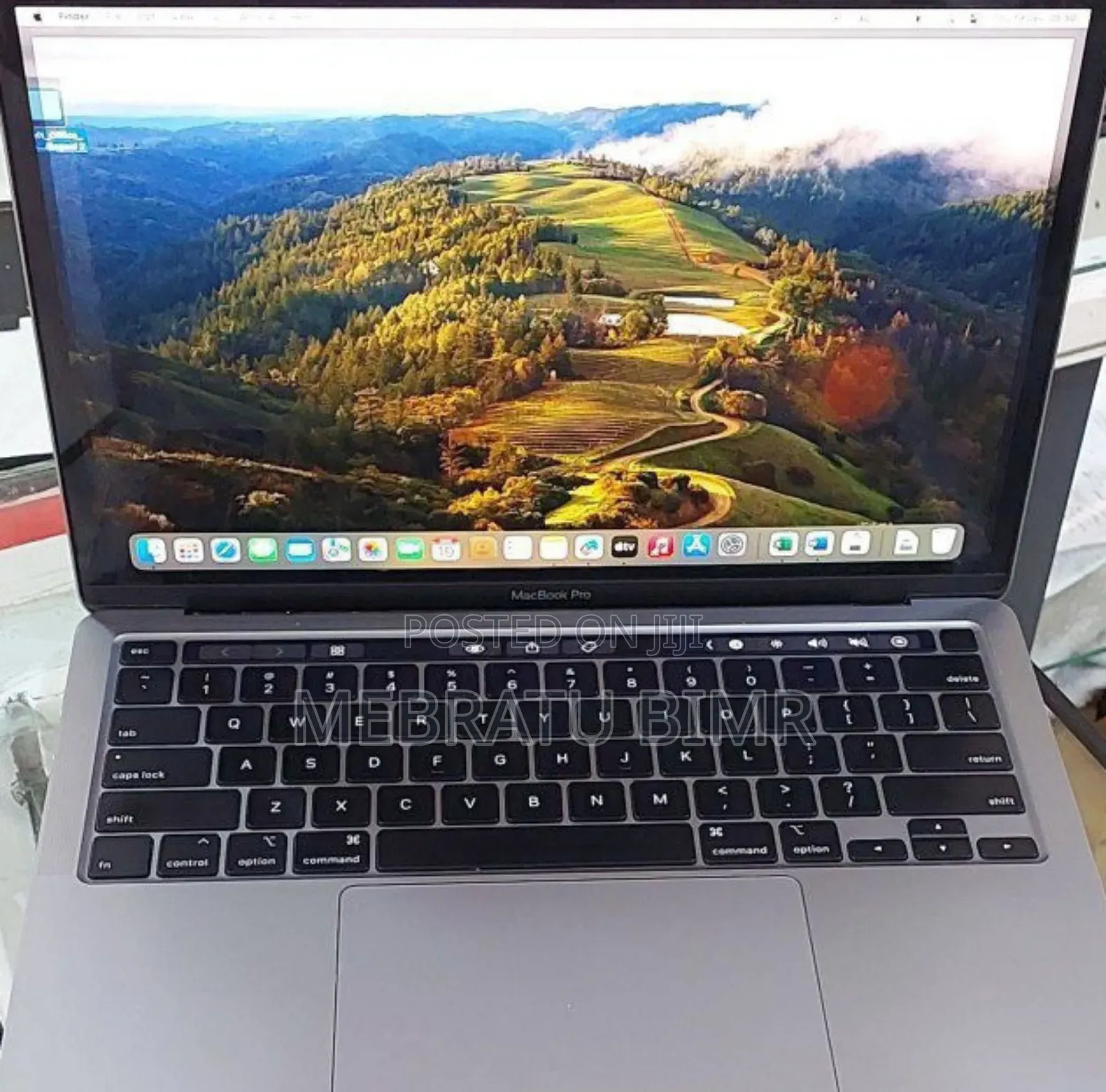 New Laptop Apple MacBook Pro 2020 16GB Intel Core I7 SSD 512GB