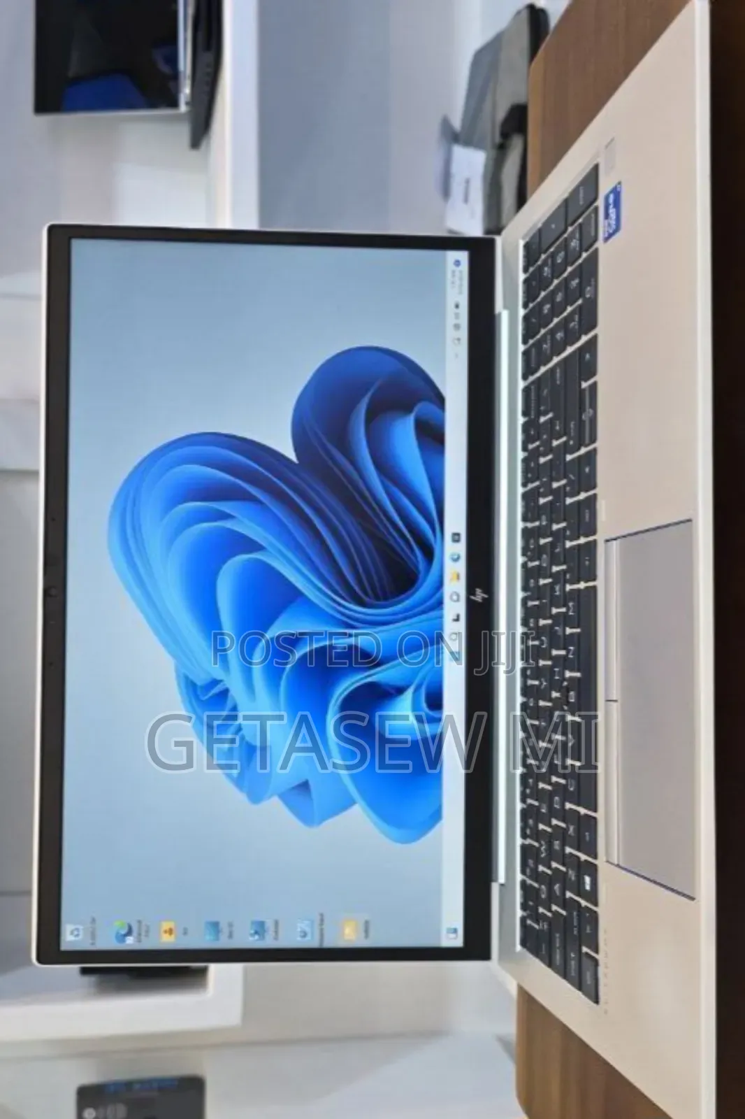 New Laptop HP EliteBook 850 G8 16GB Intel Core I7 SSD 512GB