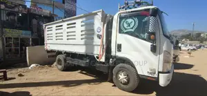 Photo - Isuzu Obama. 2021 Model