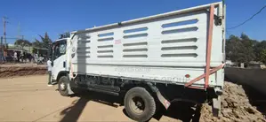 Isuzu Obama. 2021 Model