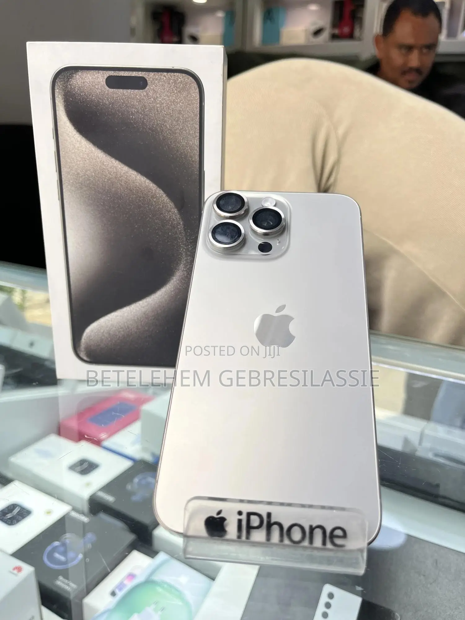 Apple iPhone 15 Pro Max 256 GB Gray