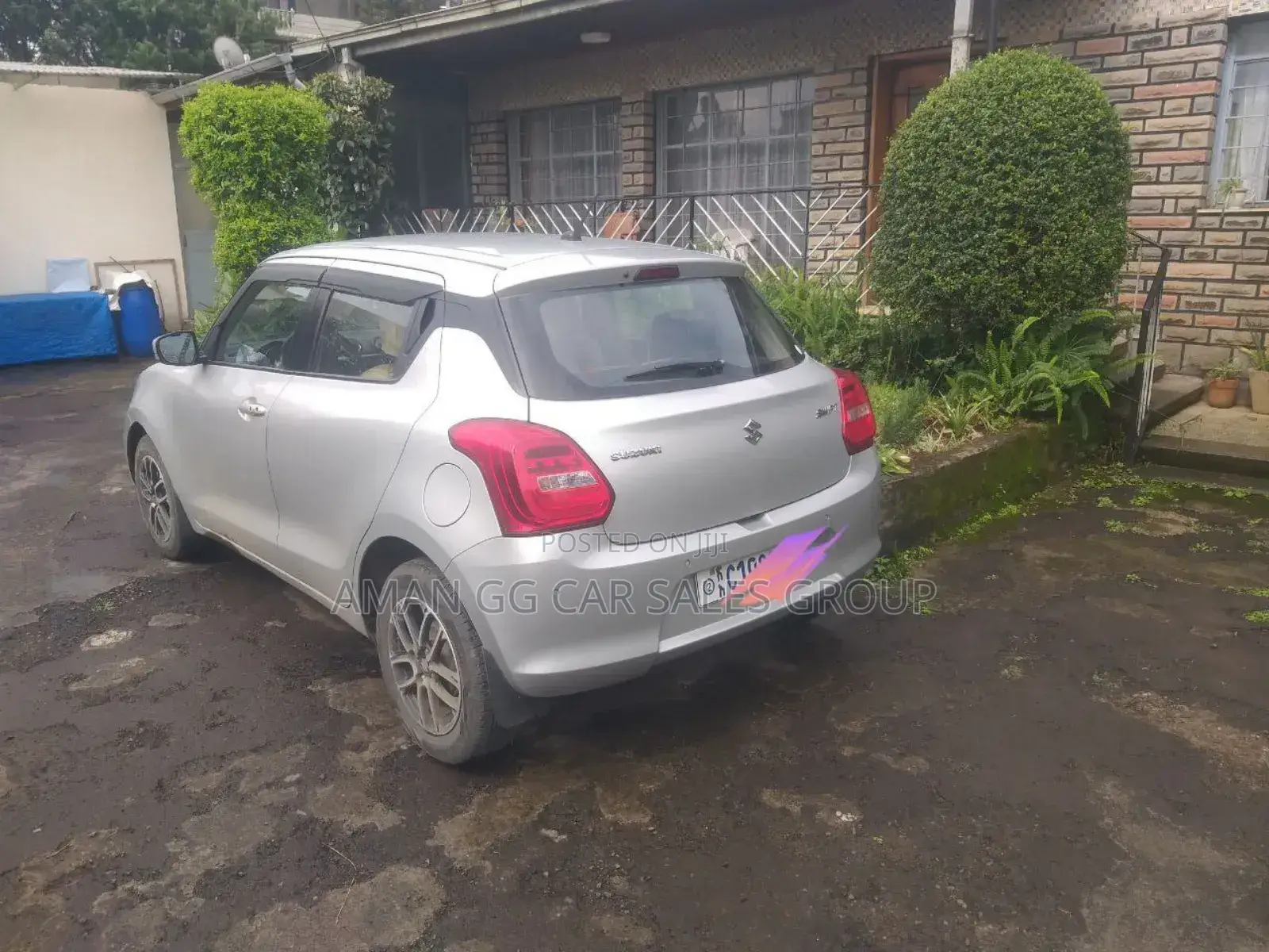 Suzuki Swift 2022 Silver