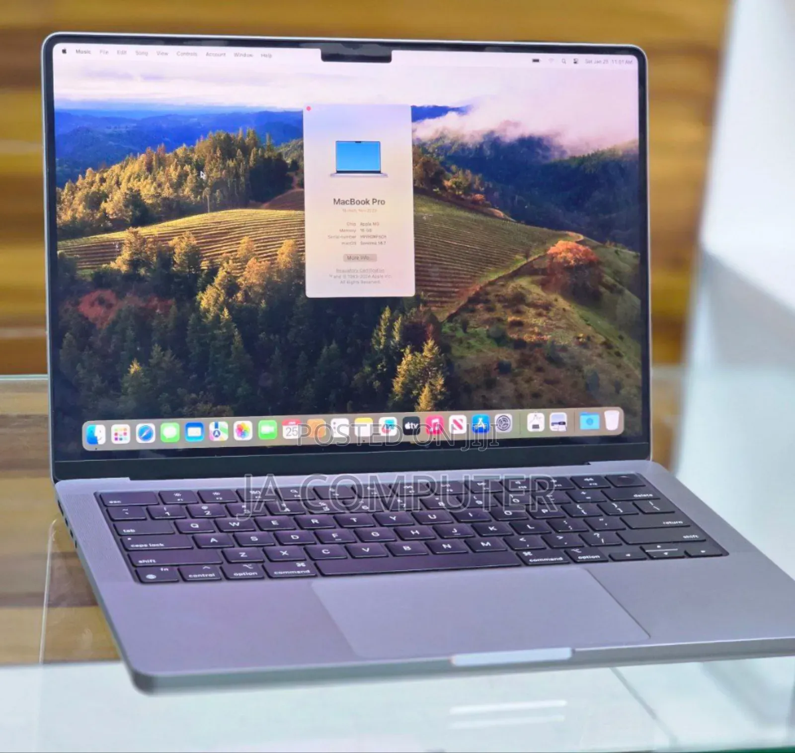 New Apple MacBook Pro 2023 M3 14-Inch 16GB Apple M3 Pro SSD 512GB