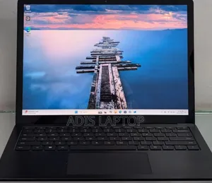 Photo - New Laptop Microsoft Surface Pro 16GB Intel Core I7 SSD 512GB