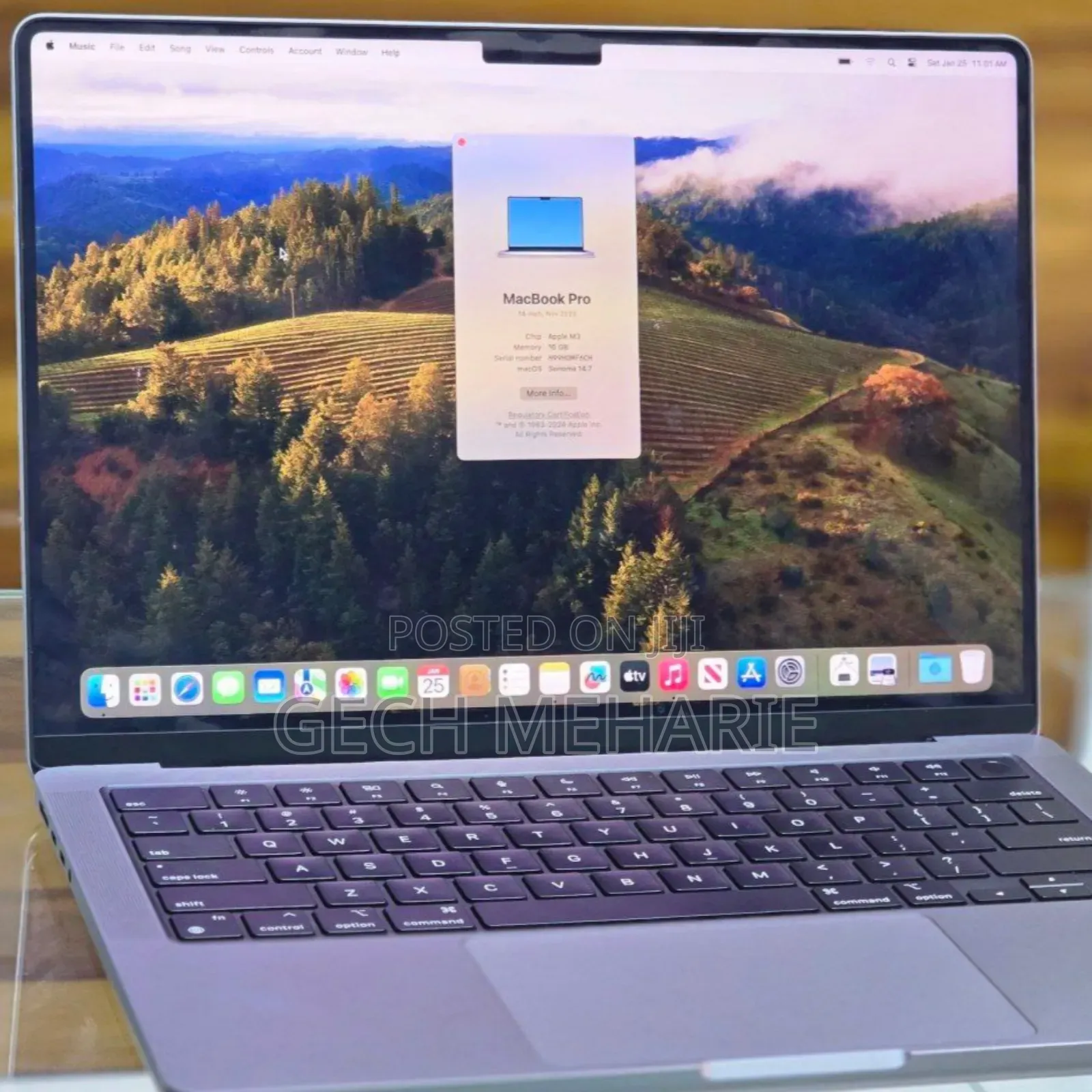 New Laptop Apple MacBook Pro 2023 M3 14-Inch 16GB Apple M3 SSD 512GB