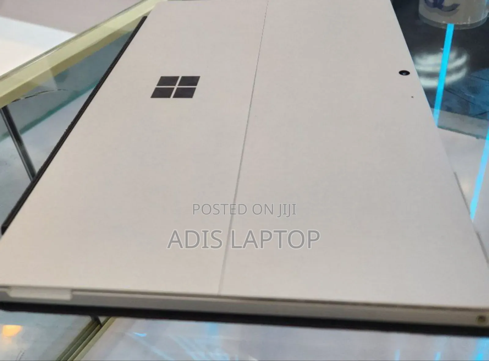 New Laptop Microsoft Surface Pro 7 8GB Intel Core I5 SSD 256GB