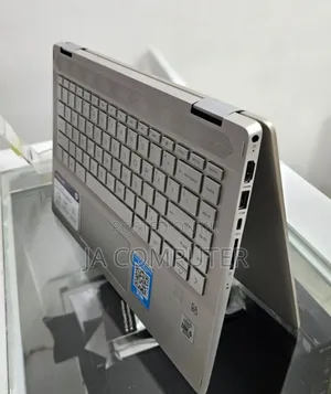 New Laptop HP Pavilion 15 8GB Intel Core I5 SSD 256GB