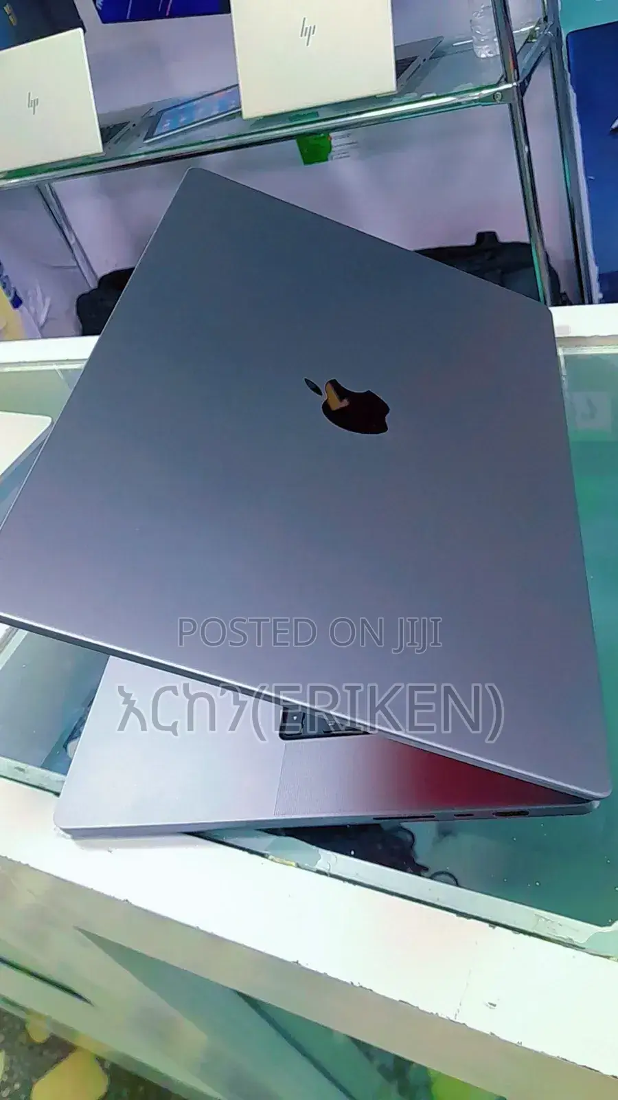 New Laptop Apple MacBook Pro 2021 M1 16GB Apple M1 Pro SSD 512GB