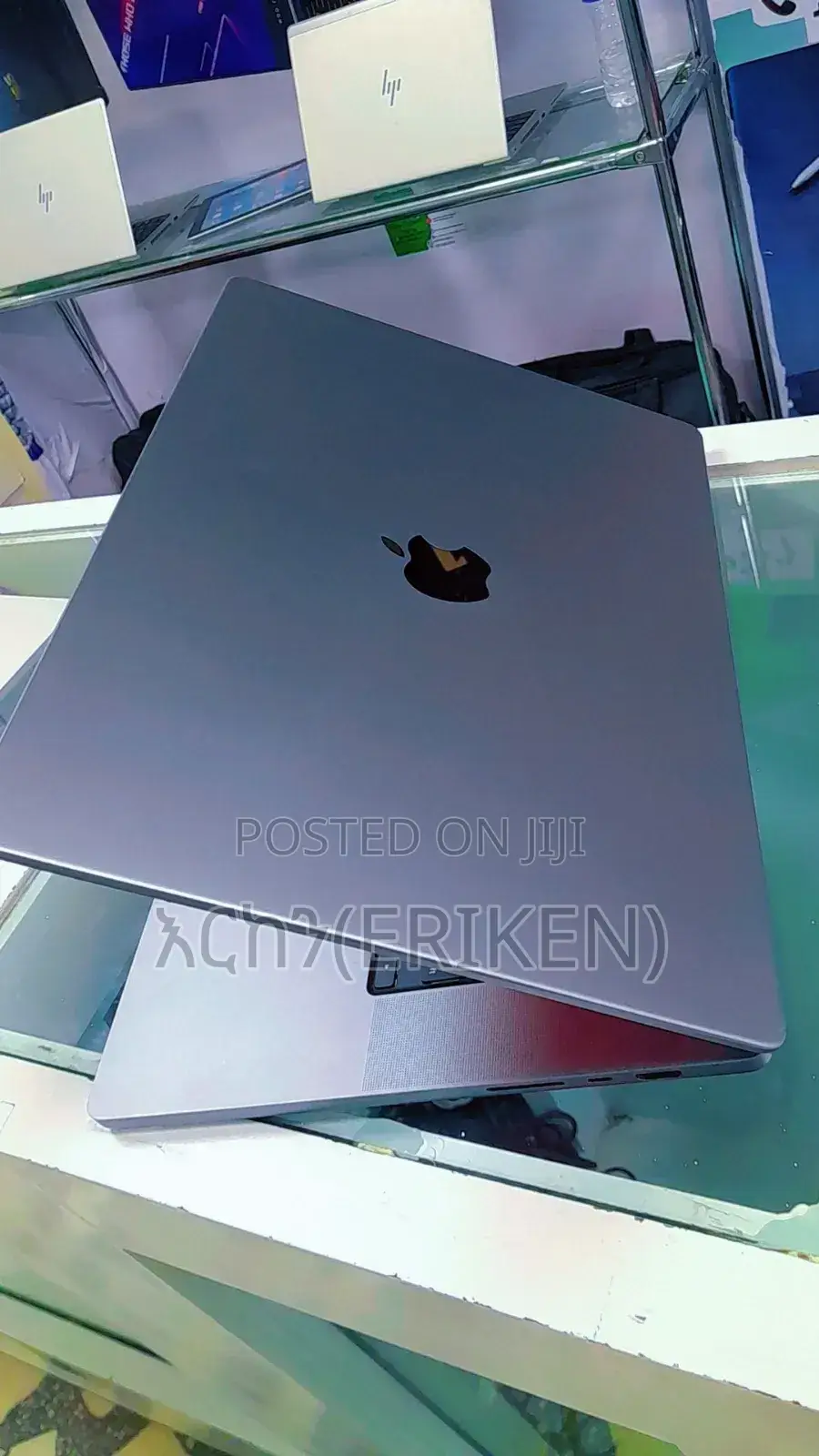 New Laptop Apple MacBook Pro 2021 M1 16GB Apple M1 Pro SSD 512GB