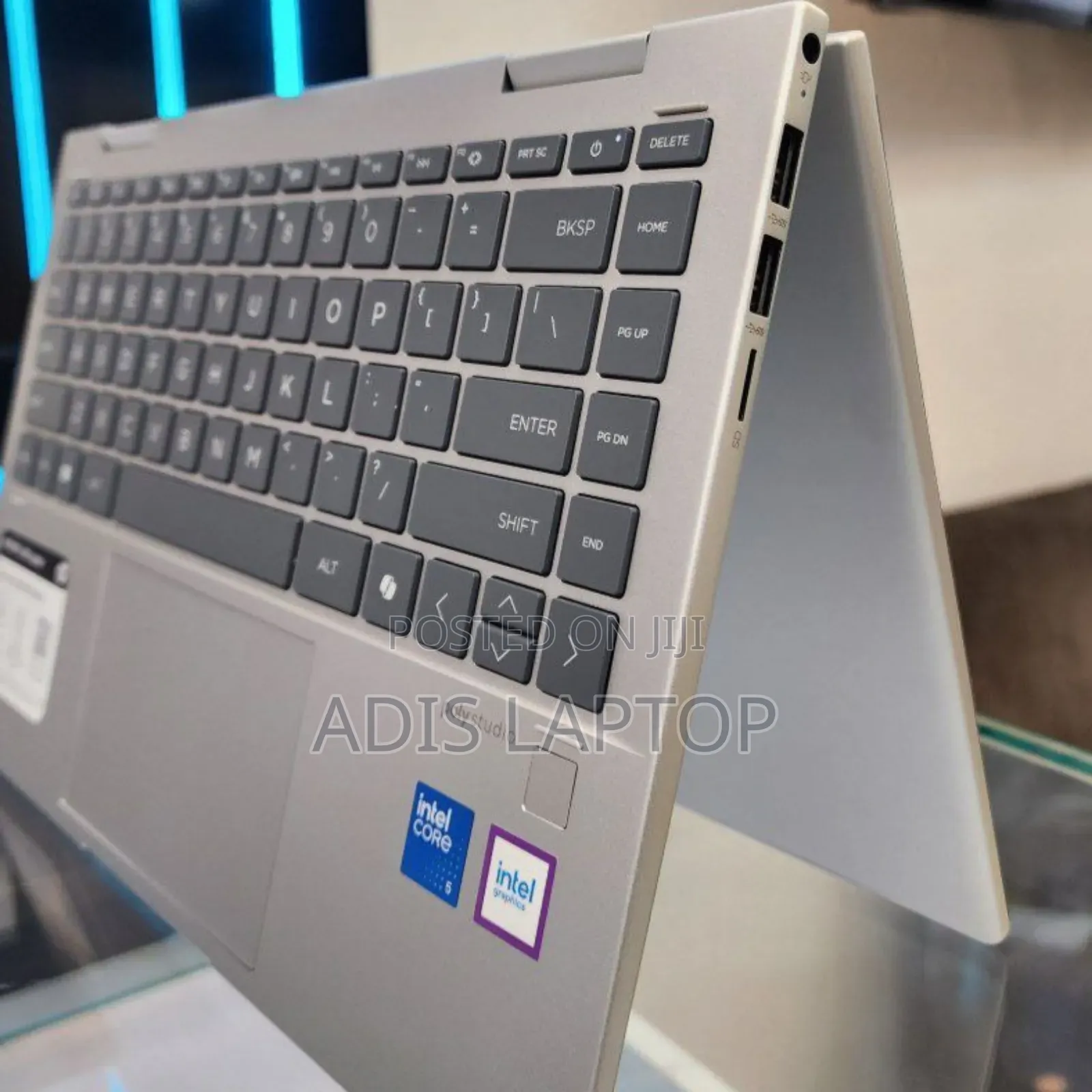 New Laptop HP Envy X360 8GB Intel Core I5 SSD 512GB