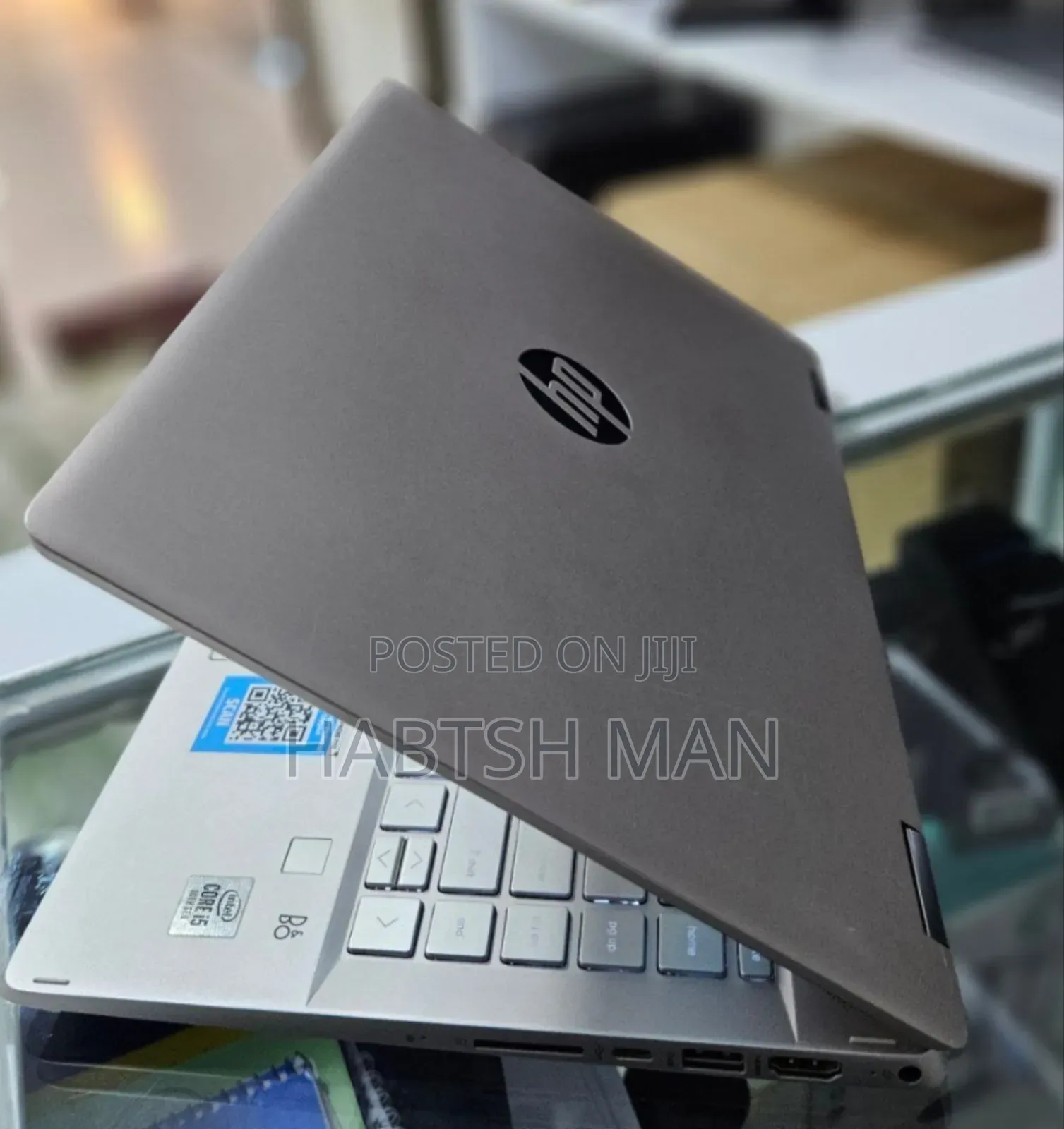 New Laptop HP Pavilion X360 8GB Intel Core I5 SSD 256GB