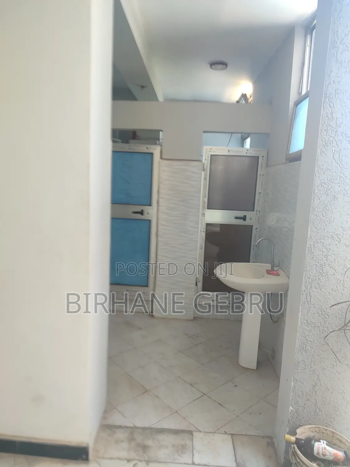 Apartiment Rent for Office or Store