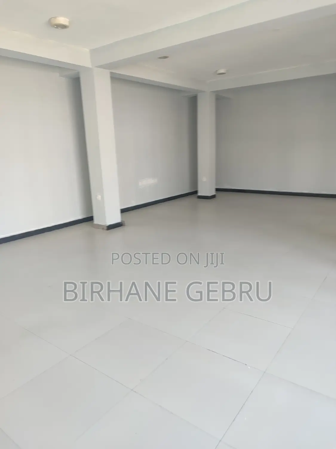 Apartiment Rent for Office or Store