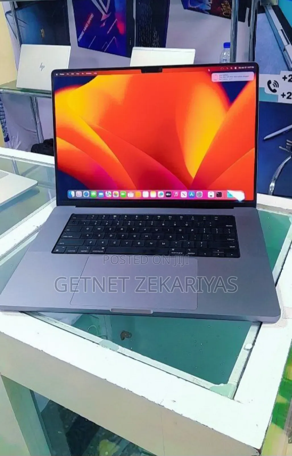 New Laptop Apple MacBook Pro M1 16GB Apple M1 Pro SSD 1T