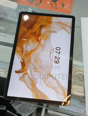 Photo - New Samsung Galaxy Tab S7 128 GB Black