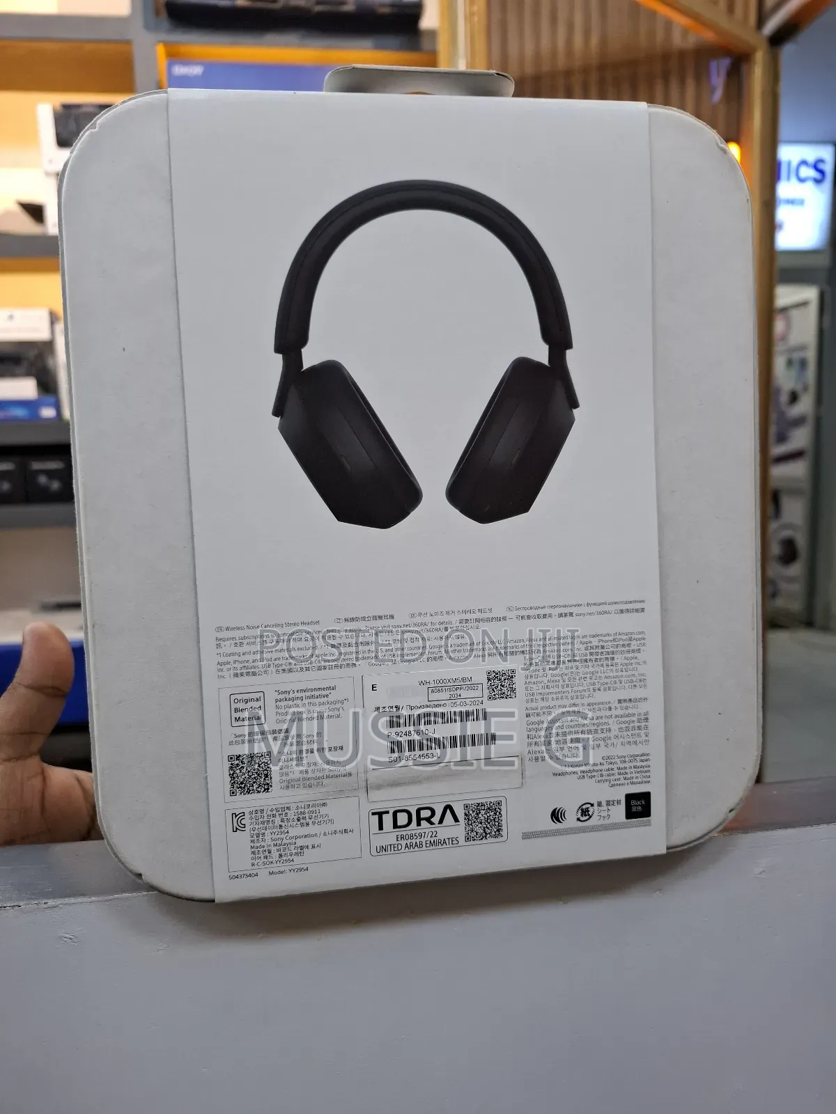 SONY Wh-1000xm5
