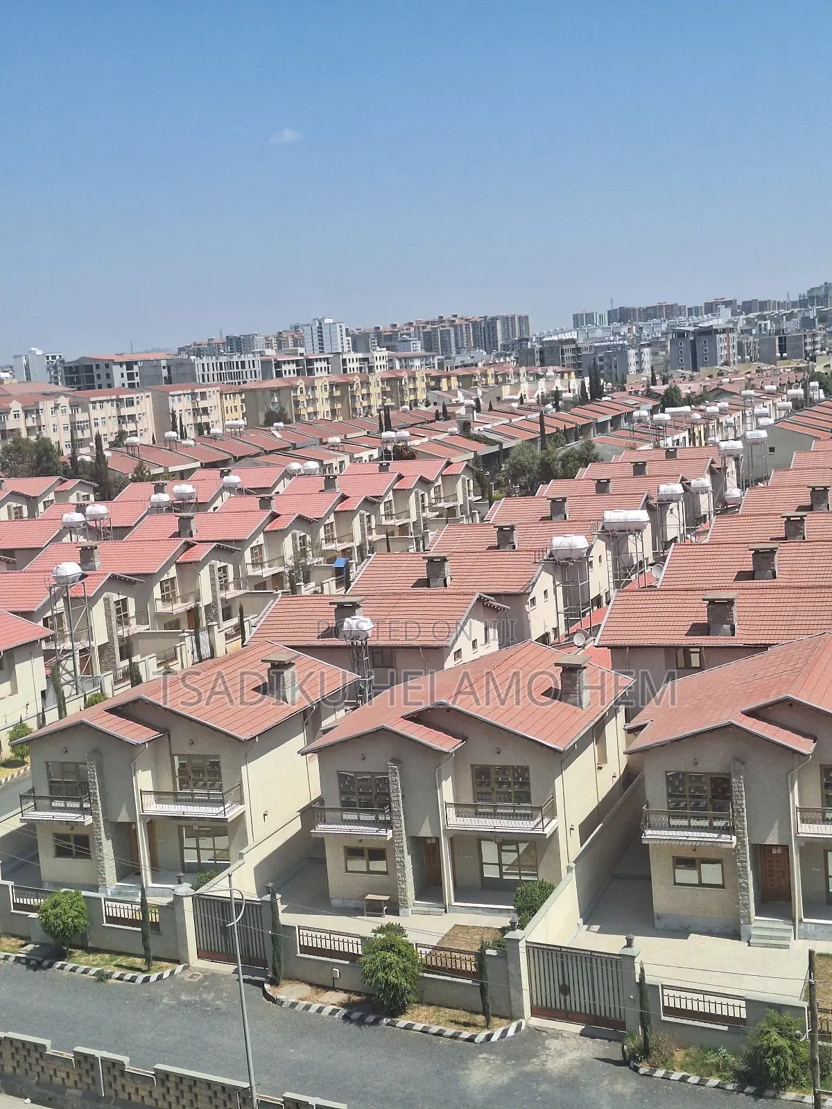 የሚሸጥ አፓርትመንት