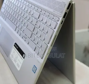 New Laptop HP Envy X360 12GB Intel Core I7 SSD 512GB