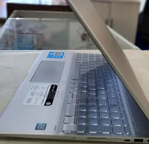 New Laptop HP Envy X360 12GB Intel Core I7 SSD 512GB