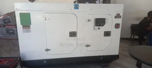 Photo - Generator Silent 20kw 25kva